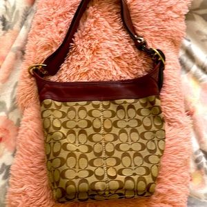 used Coach bucket bag. Great condition.